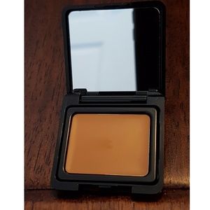 Japonesque Makeup - Brand new Japonesque concealer Japonesque Makeup - Brand new Japonesque concealer